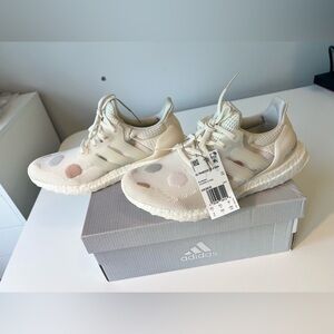 Adidas Women's Running Sneakers Ultraboost 1.0 DNA | Size 8 | *NEW IN BOX*